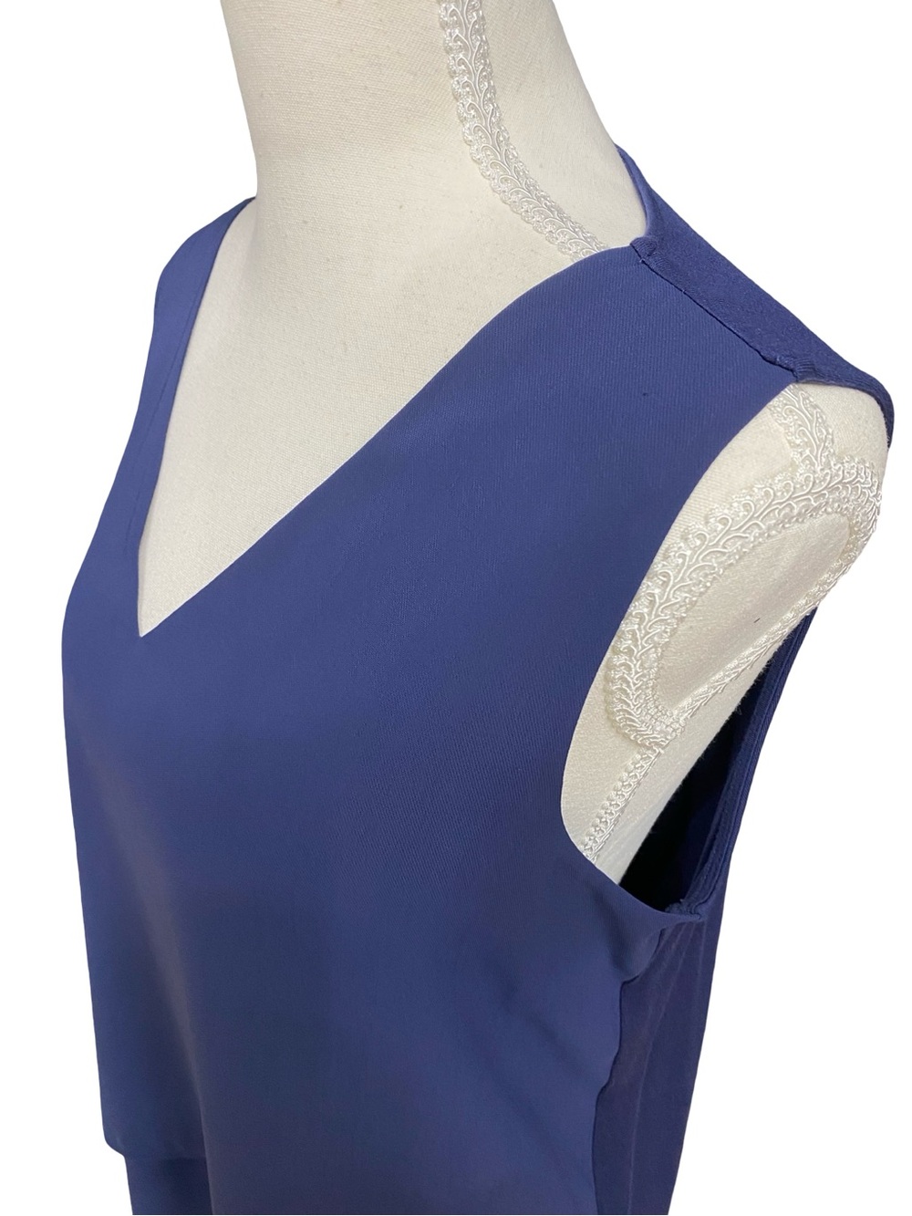 Michael Kors Women’s Layered Sleeveless Tunic Blouse Blue V-Neck Size Medium - Picture 4 of 11